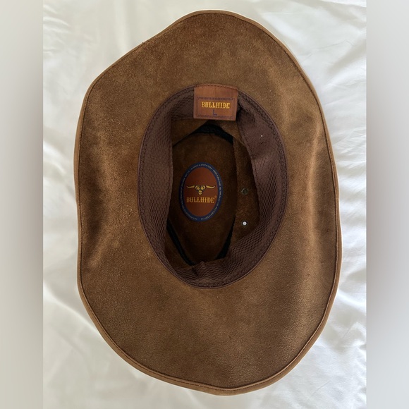 BULLHIDE | Genuine Leather Cowboy Hat - Picture 5 of 7